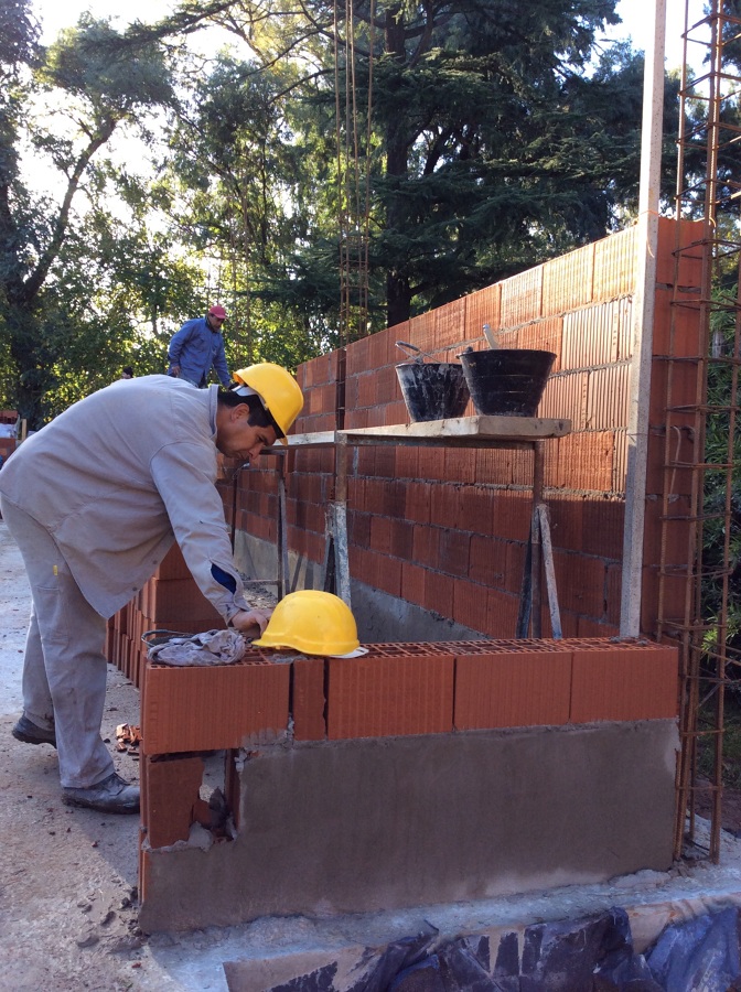 Columnas y levantamiento de muros